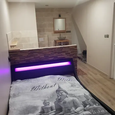8p Piscine+ Spa+clim+ 4 Sdb Proche Des Plages Villa